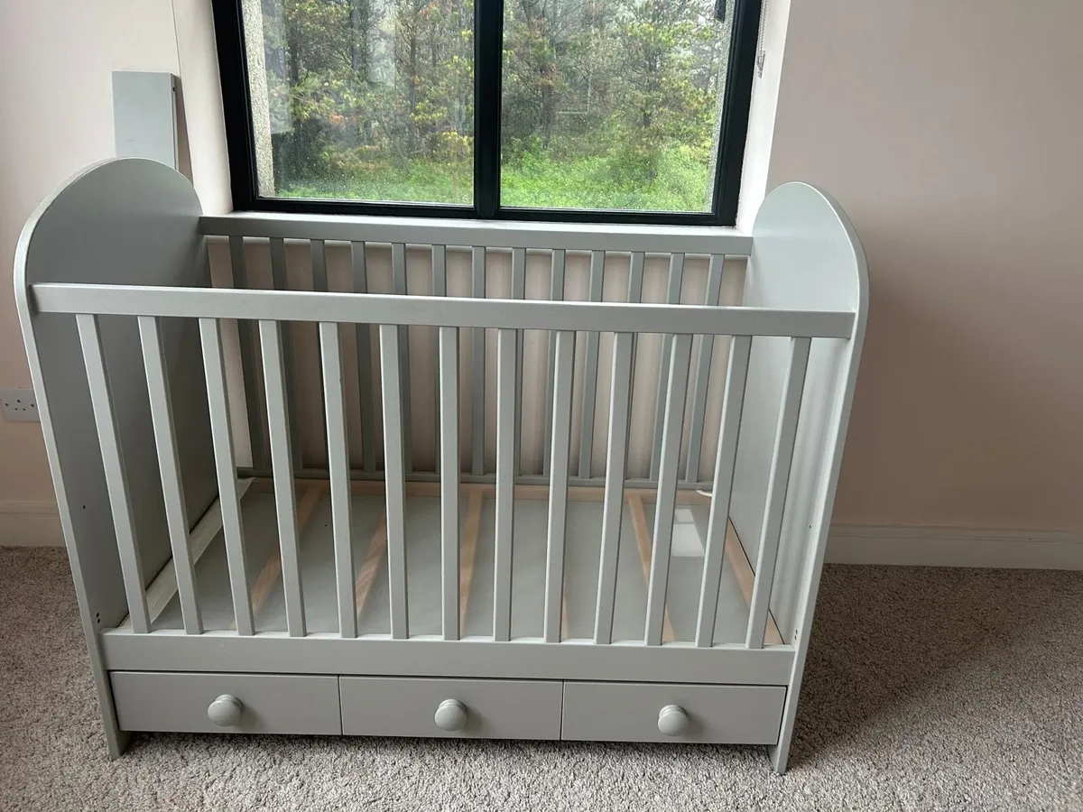 IKEA Gonatt grey cot with drawers - Image 3