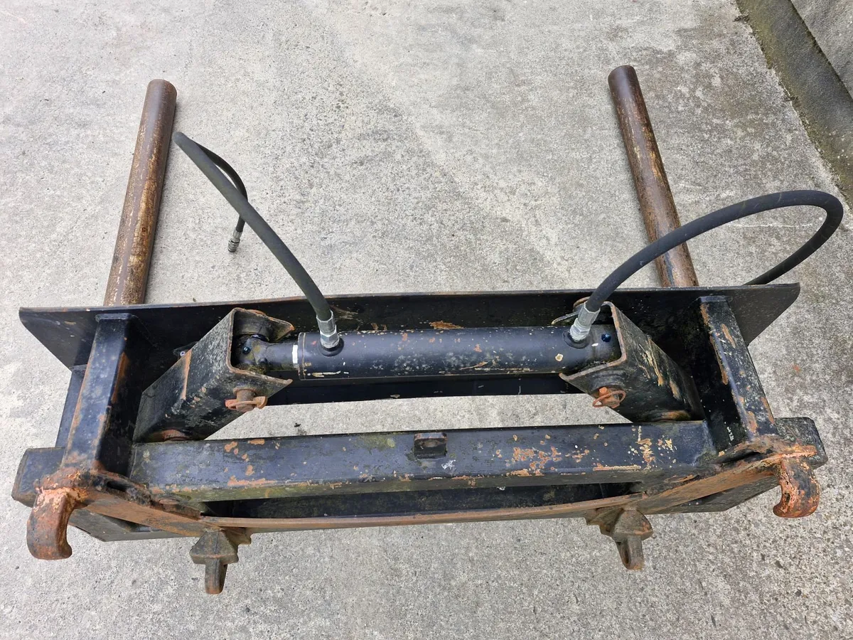 Bale Stacker - Image 3