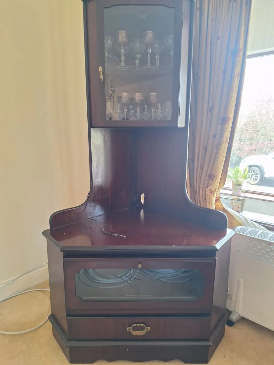 Tv unit - Image 2
