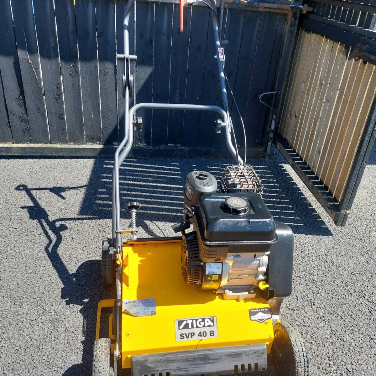 Stiga lawn scarifier - Image 3