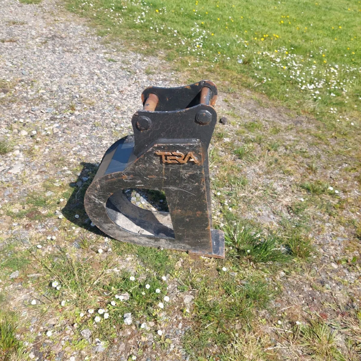 2x 40mm digger buckets - Image 2