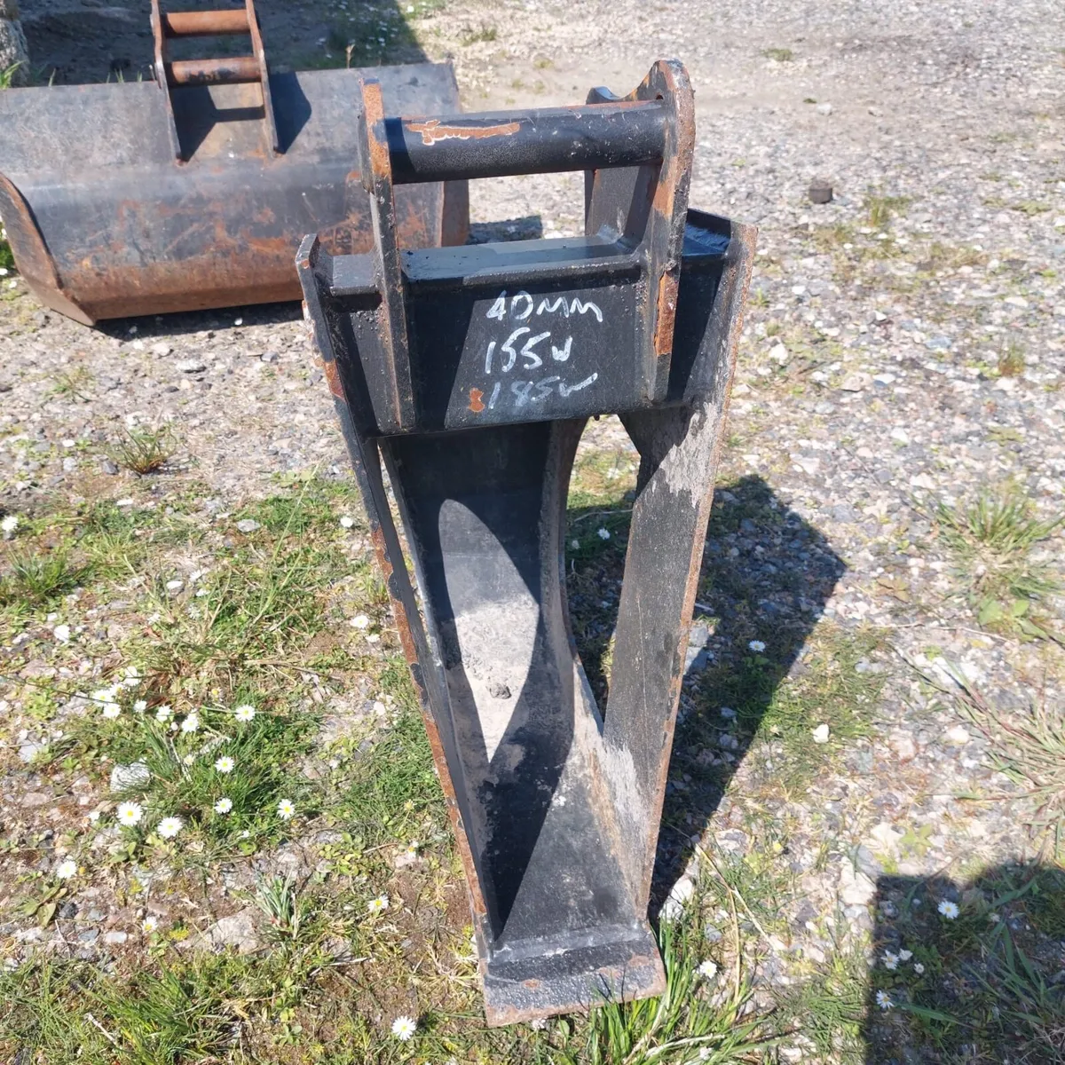 2x 40mm digger buckets - Image 3