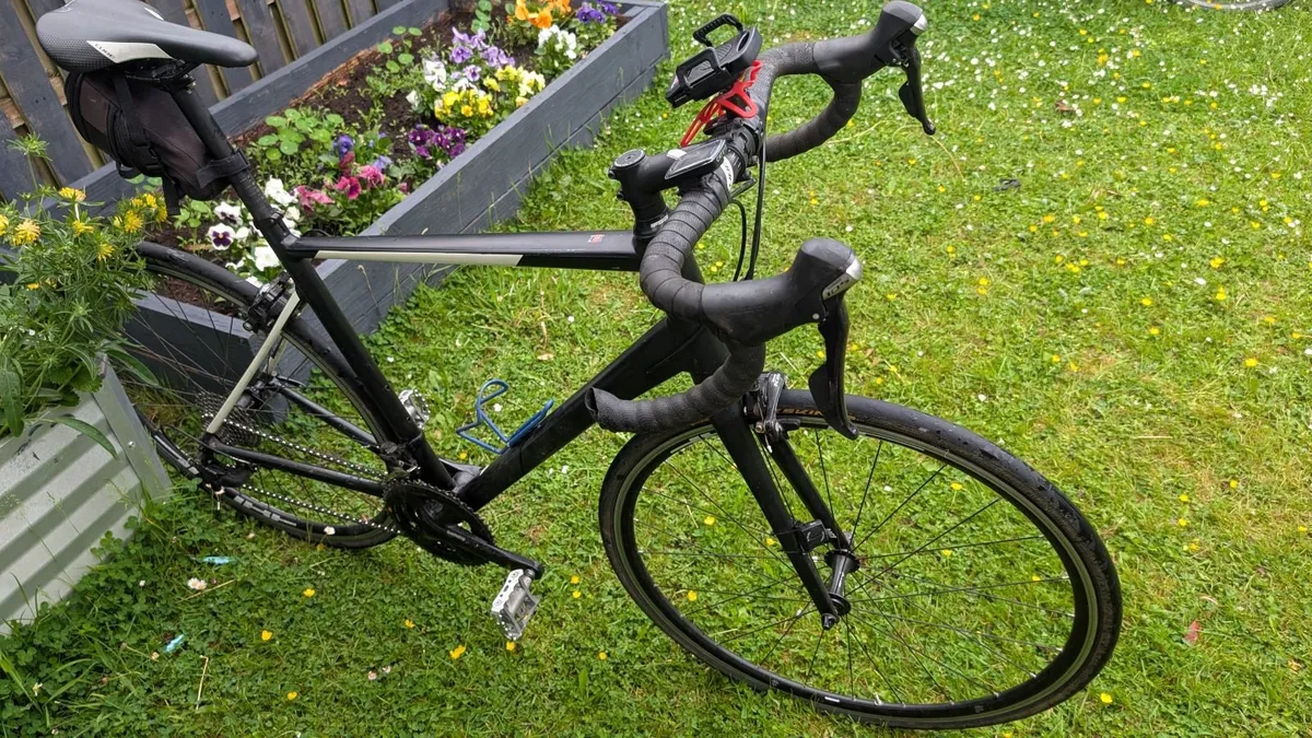 Cube Attain SL Mens Road Bike 58cm -Quick Sale - Image 4