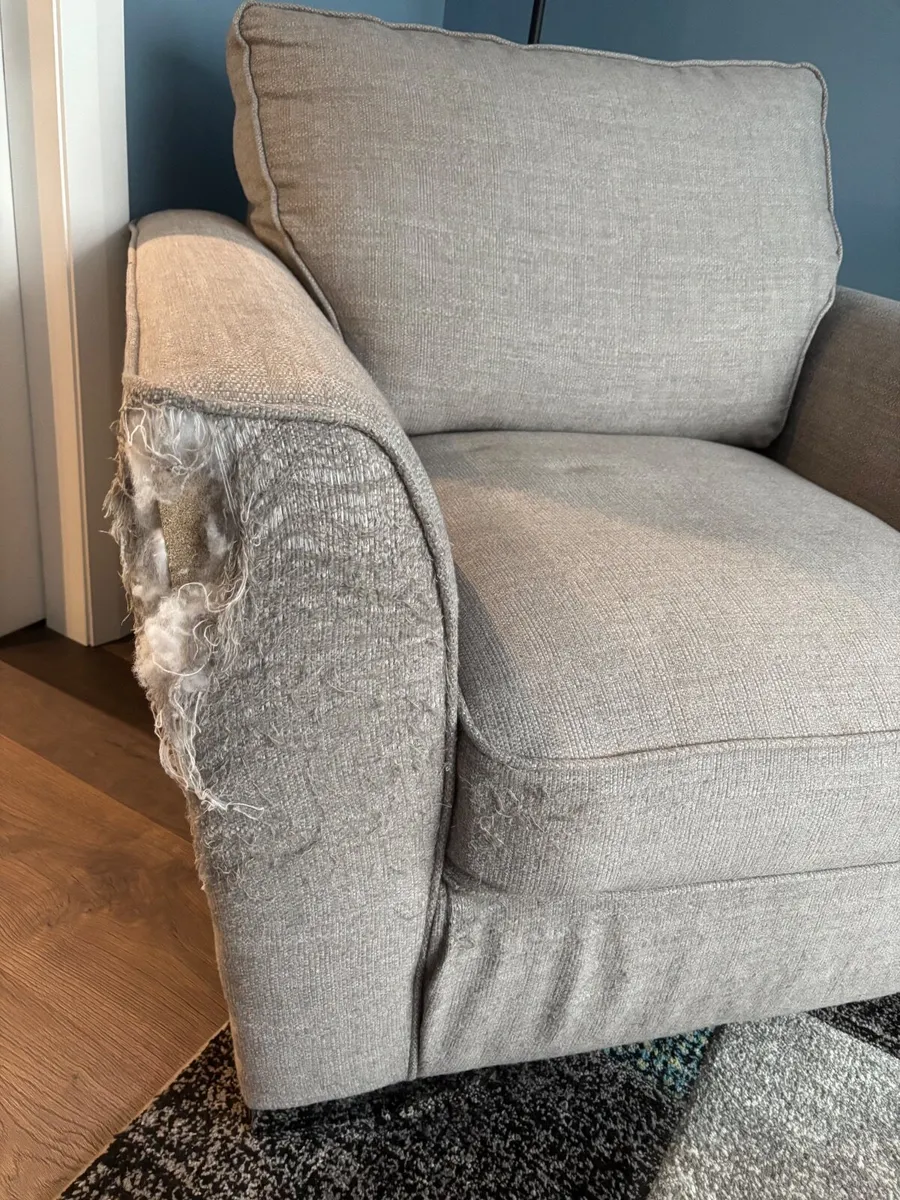 Armchair - Image 1