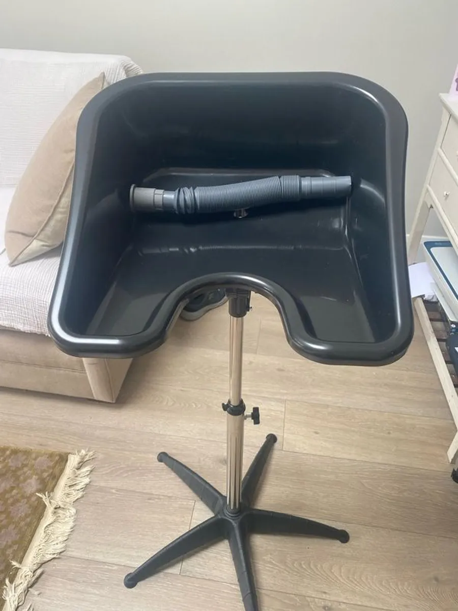 hairdressing - Image 1