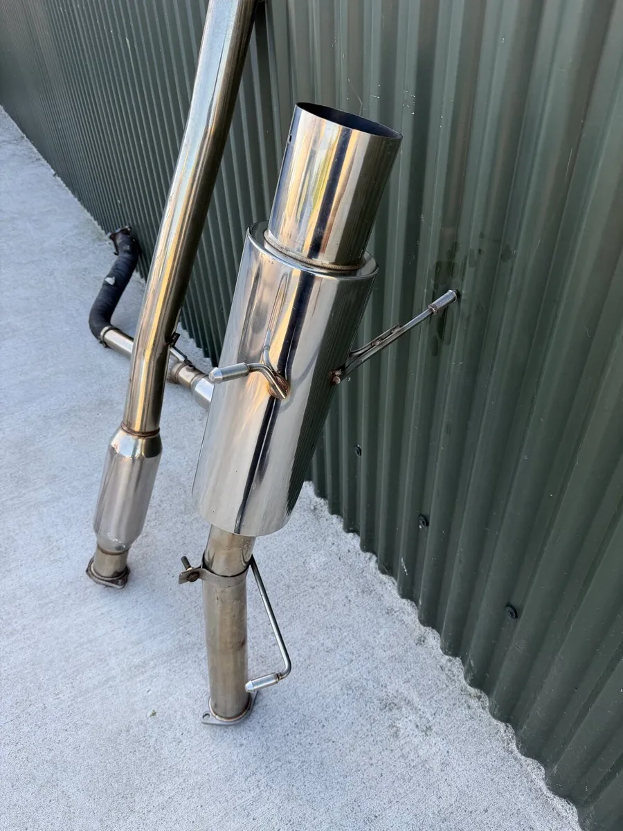 SUBARU IMPREZA EXHAUST - Image 1