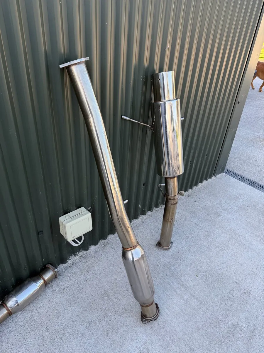 SUBARU IMPREZA EXHAUST - Image 2