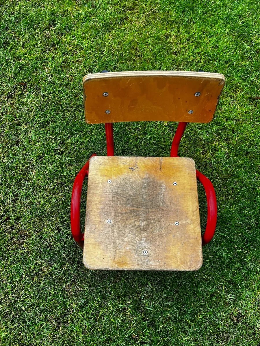 Children's chairs - Image 4