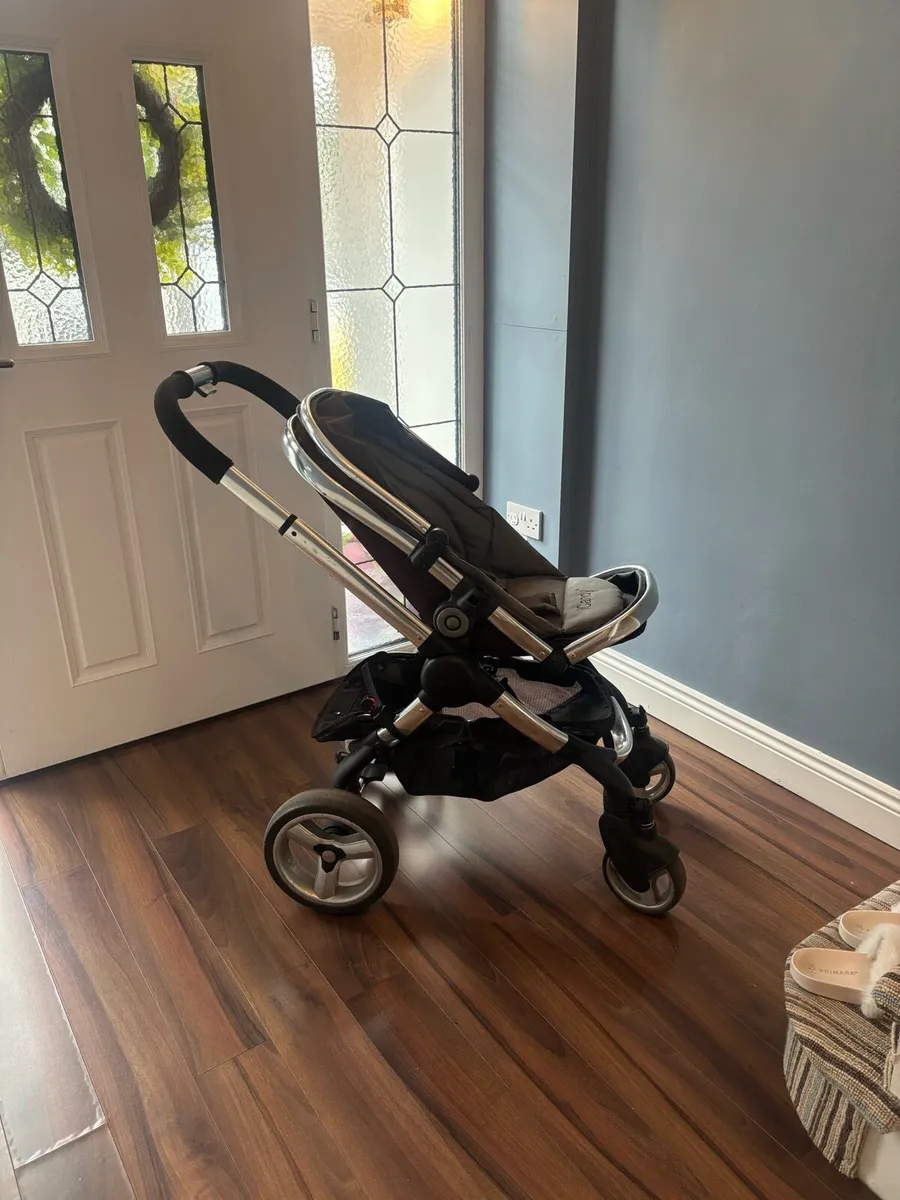 Baby pram - Image 1