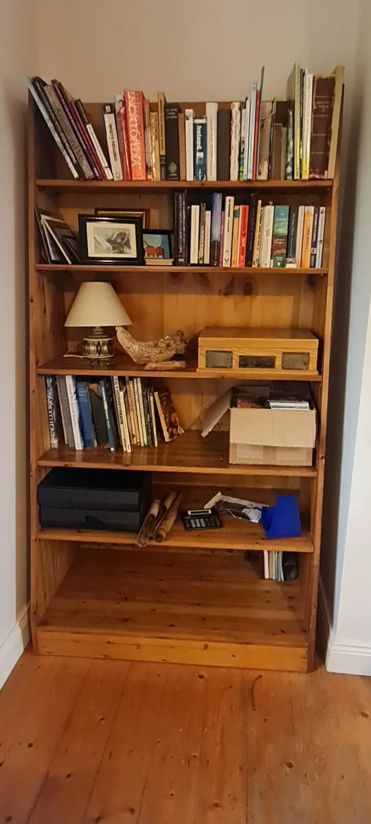 Book shelf