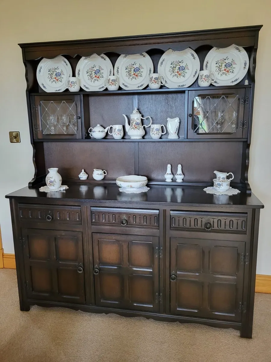 Kitchen dresser - Image 2