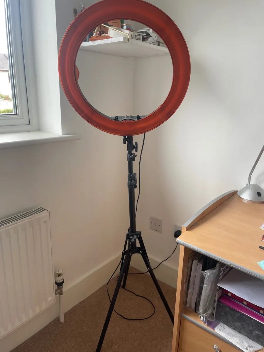 Neewer Ring light - Image 1