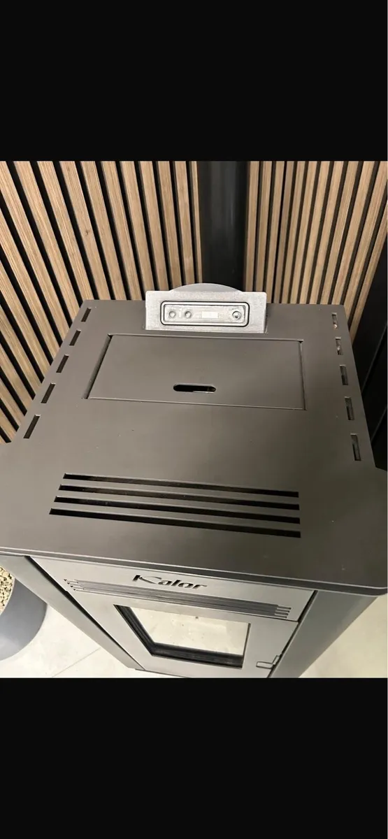 Kalor greta 8kw pellet stove - Image 3