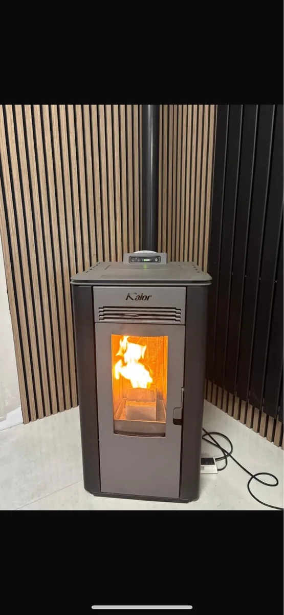 Kalor greta 8kw pellet stove - Image 1