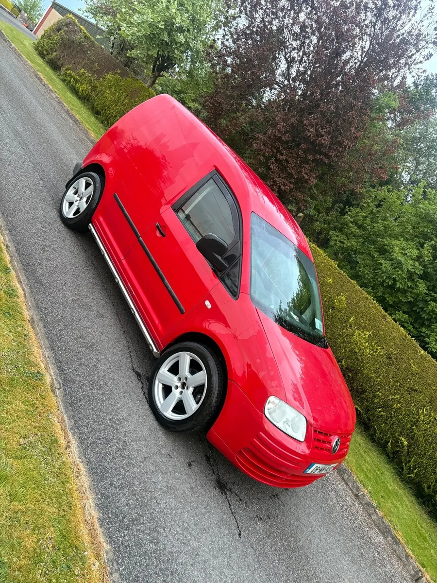 Vw caddy 1.9 - Image 1