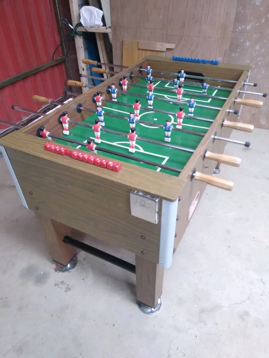 Full size fooseball table - Image 1