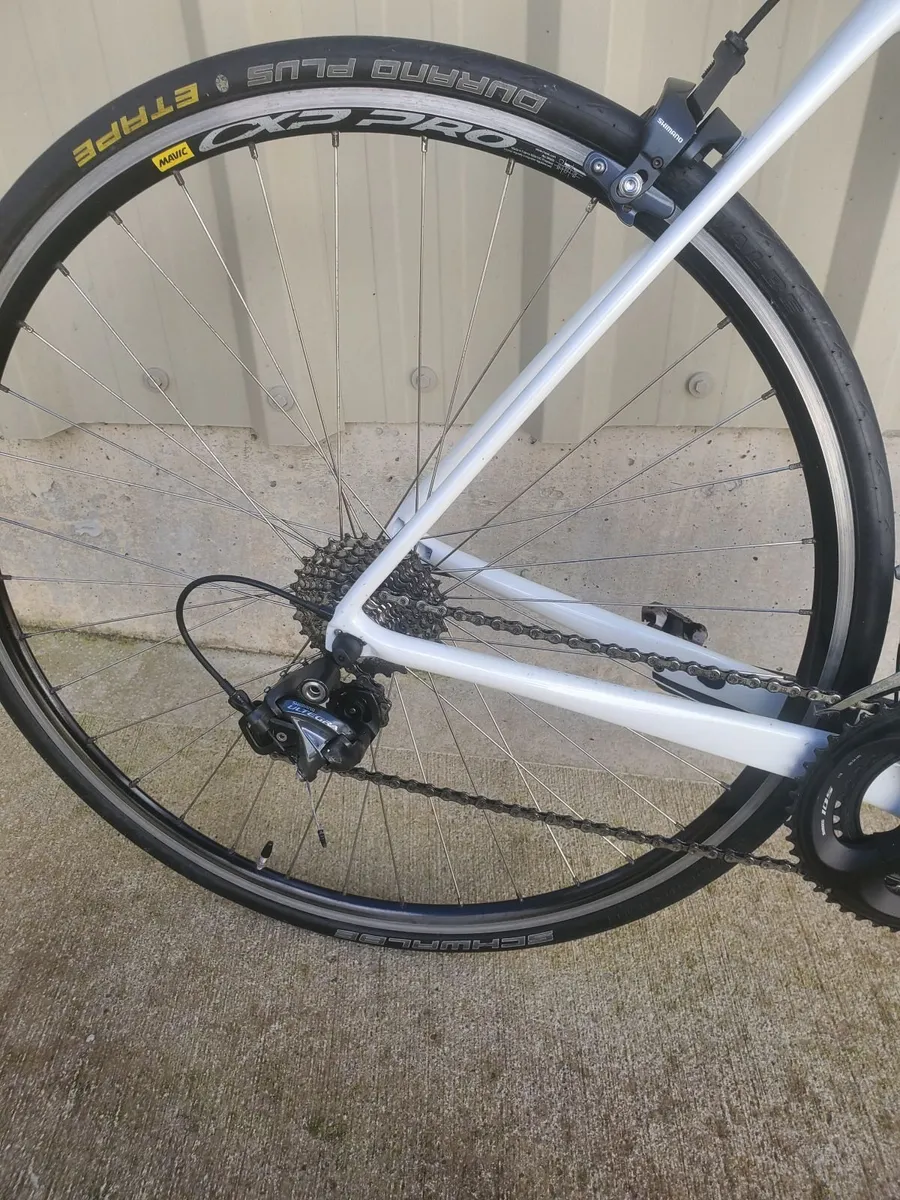 Giant TCR Advanced road bike - Image 2