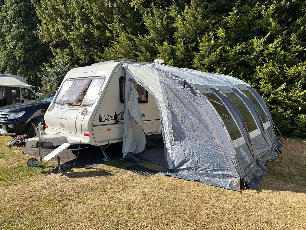 Suntrek Saturn 390 Caravan Porch Awning - Image 1