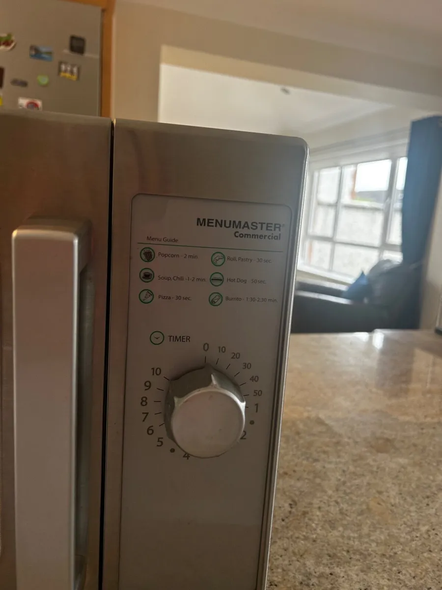 Microwave - Image 3