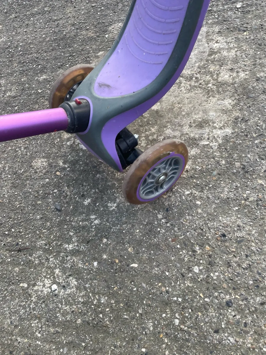 Scooter - Image 3