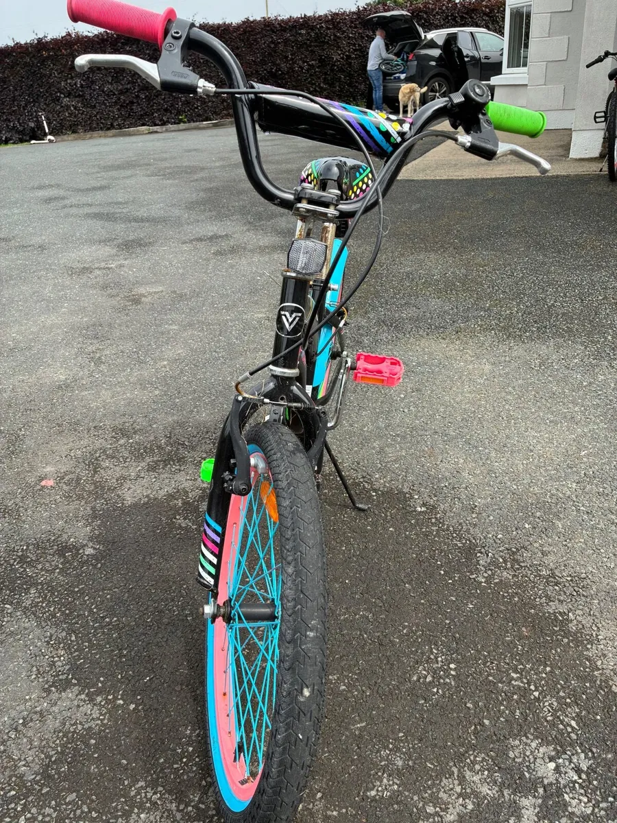 Girls bike - Image 2