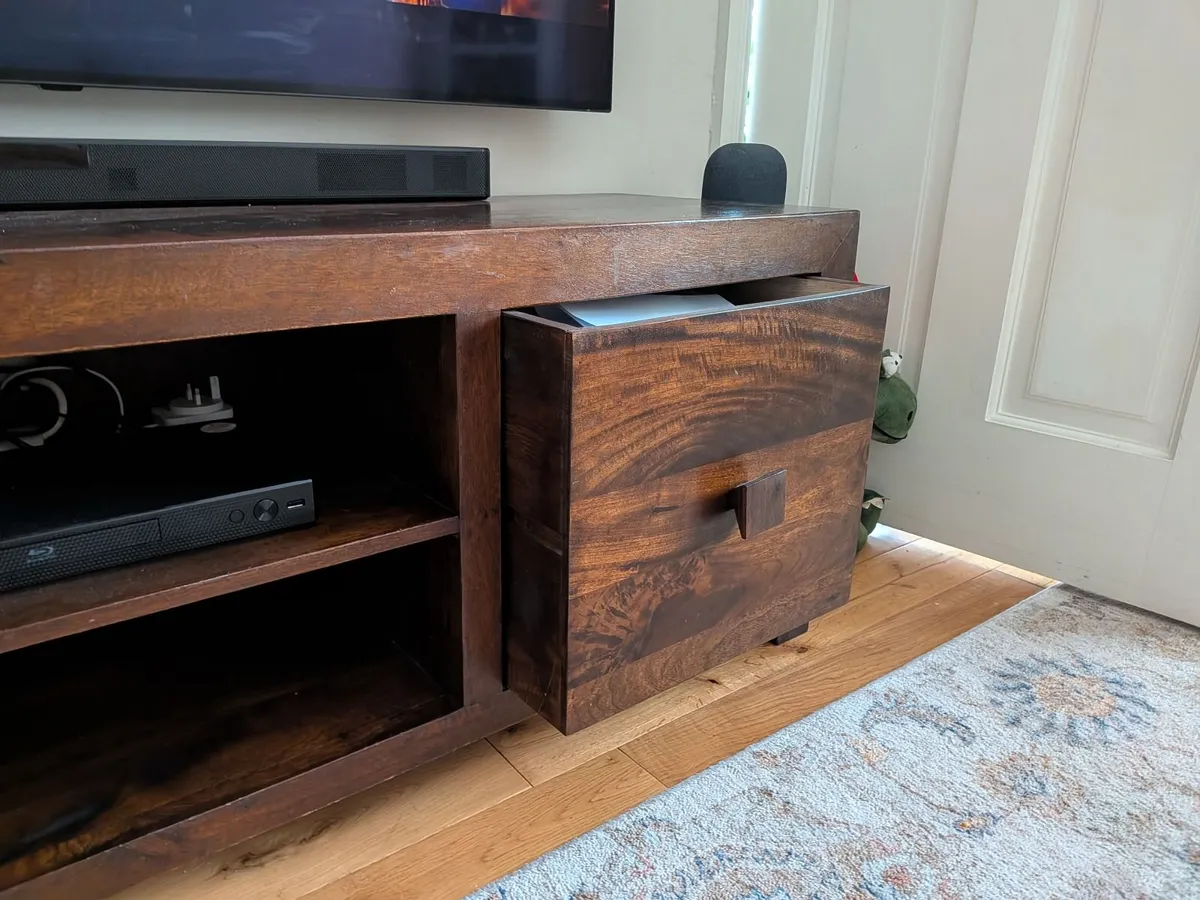 TV Cabinet - Image 1