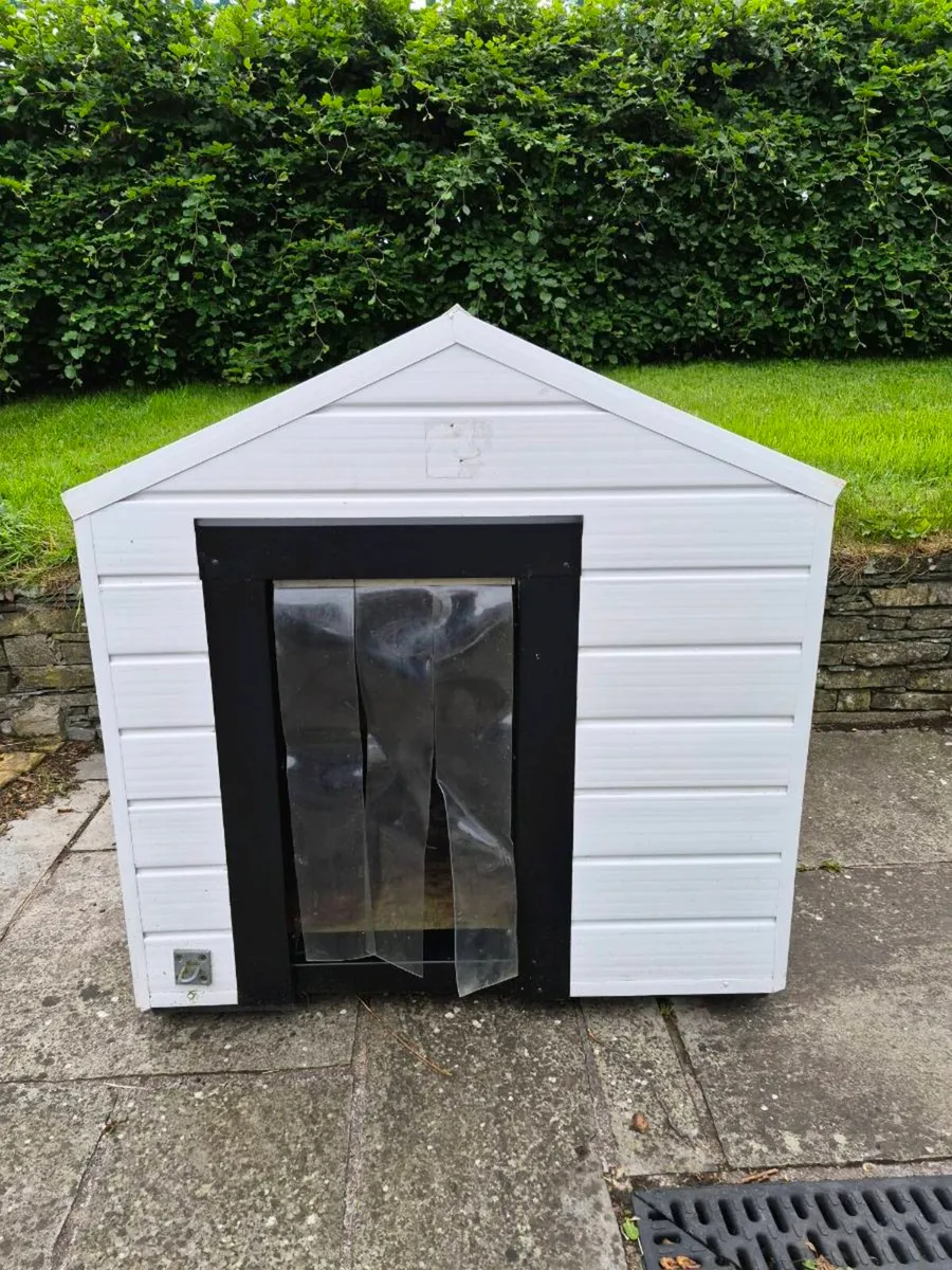 Dog Kennel - Image 1