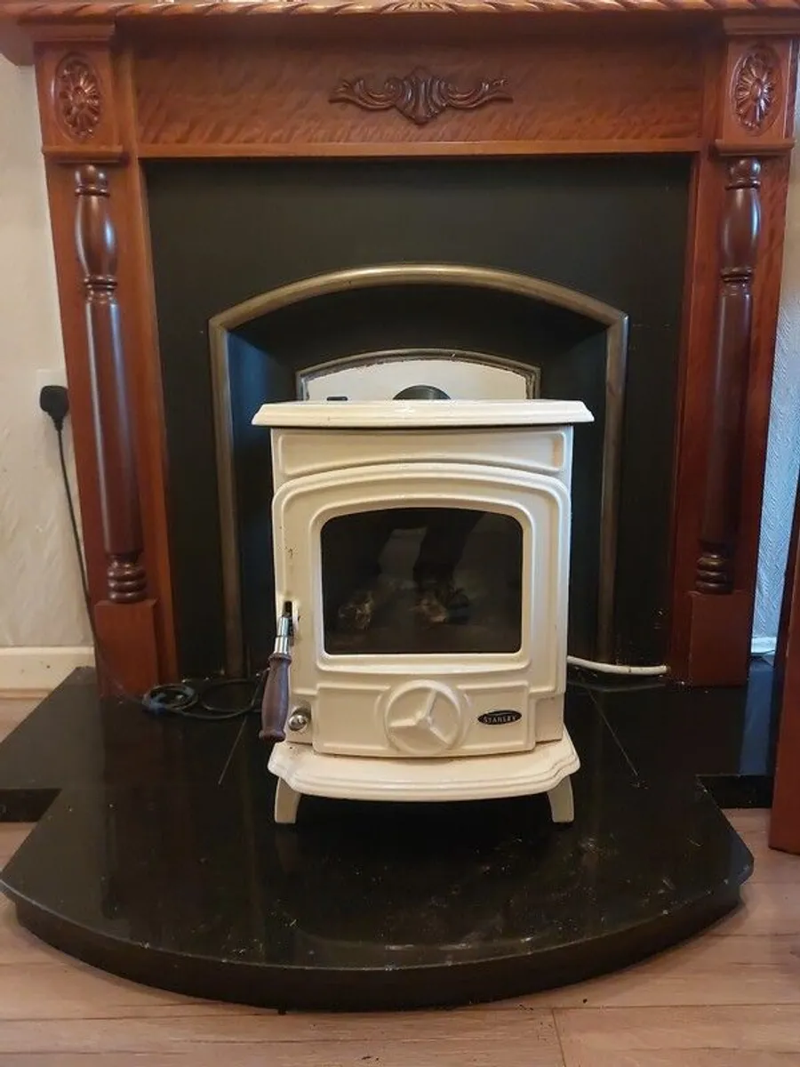 Oil fired Stanley stove - Image 1
