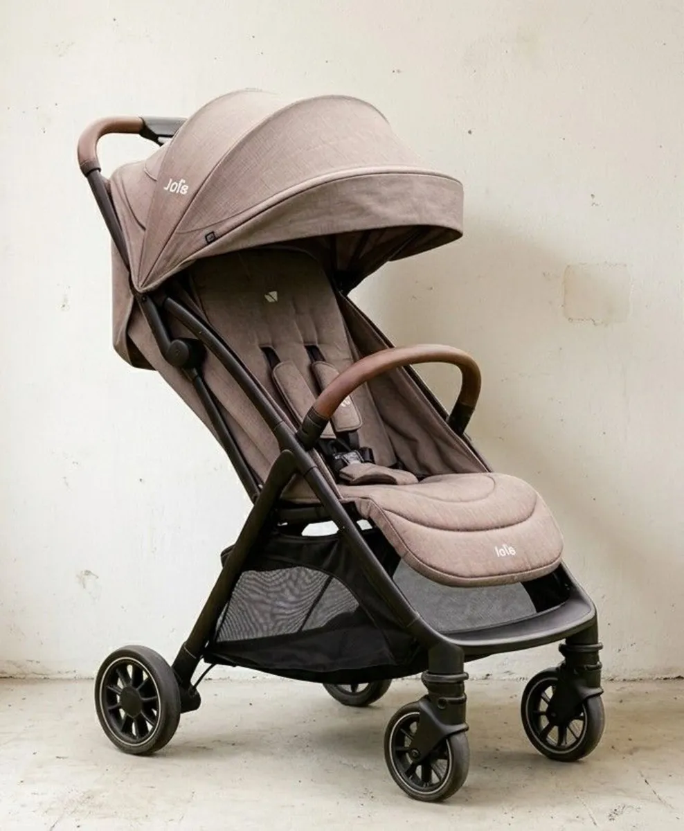 Stroller - Image 1