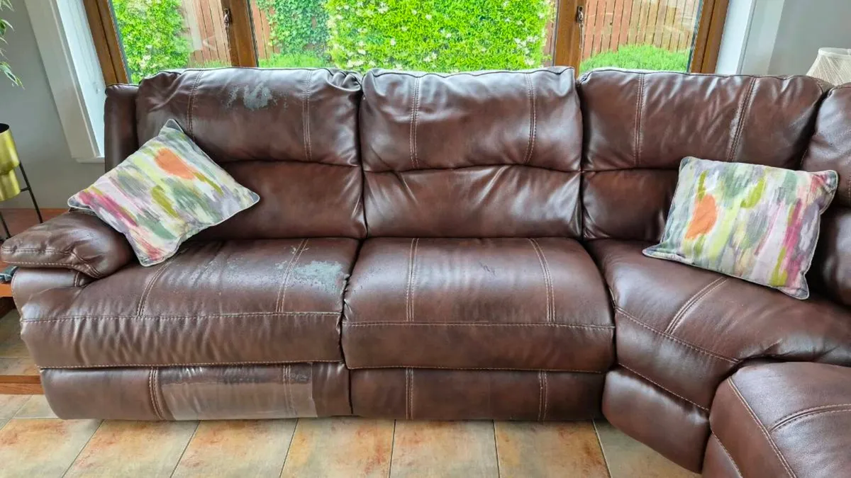 Corner Couch - Image 2
