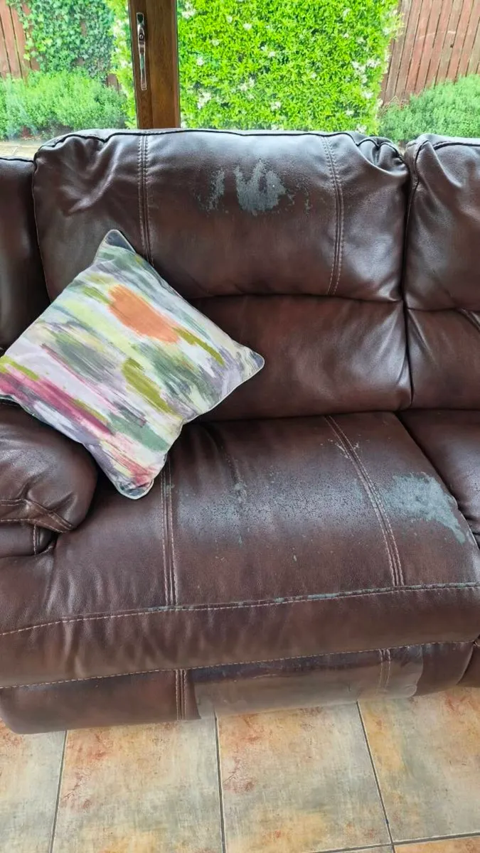 Corner Couch - Image 4