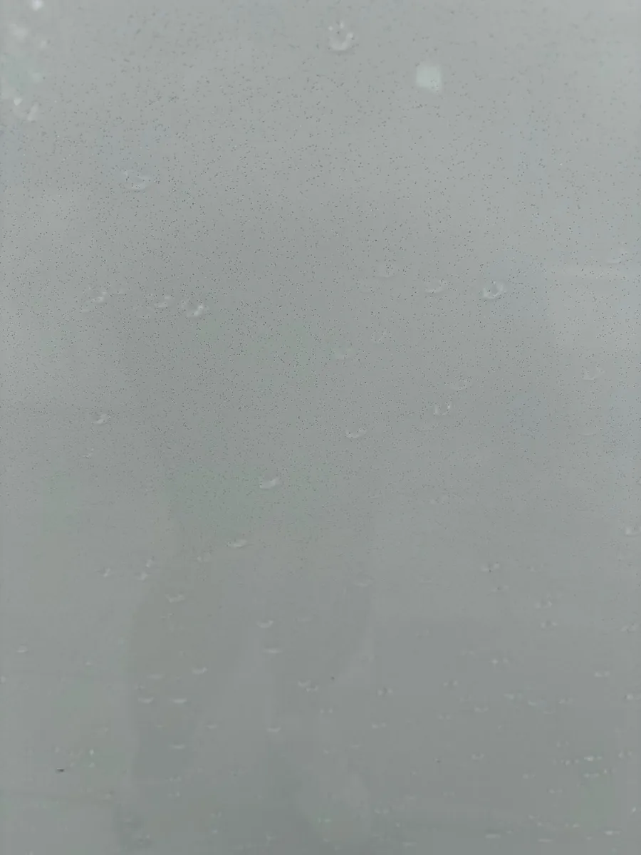 Glass splashback - Image 2