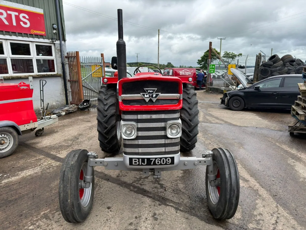 1970 Massey Ferguson 165 - Image 4