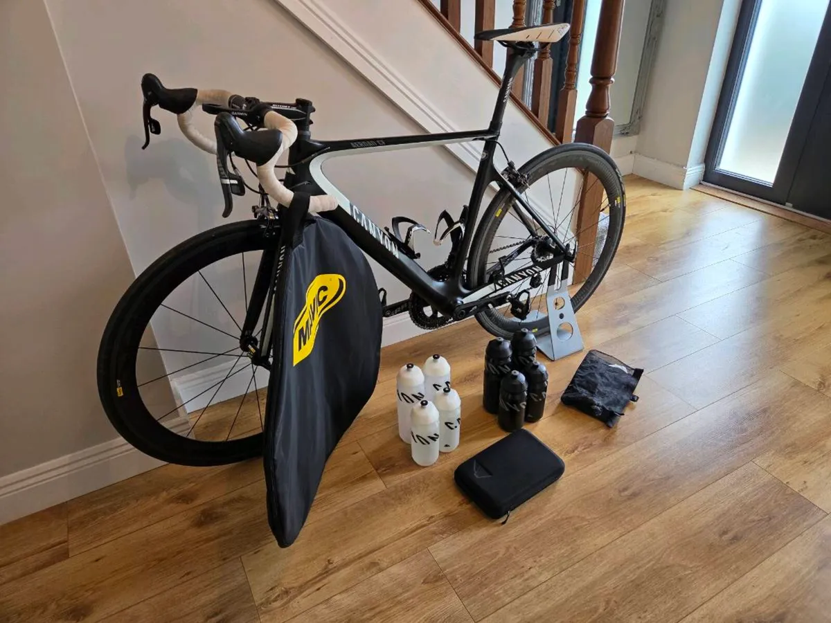 Canyon Aeroad CF 8.0 SL - Image 2
