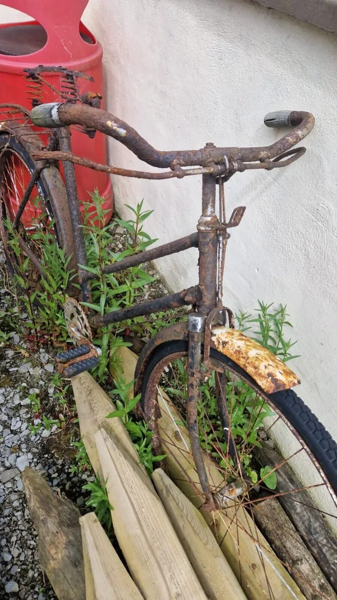 Armstrong Bicycle - Image 3