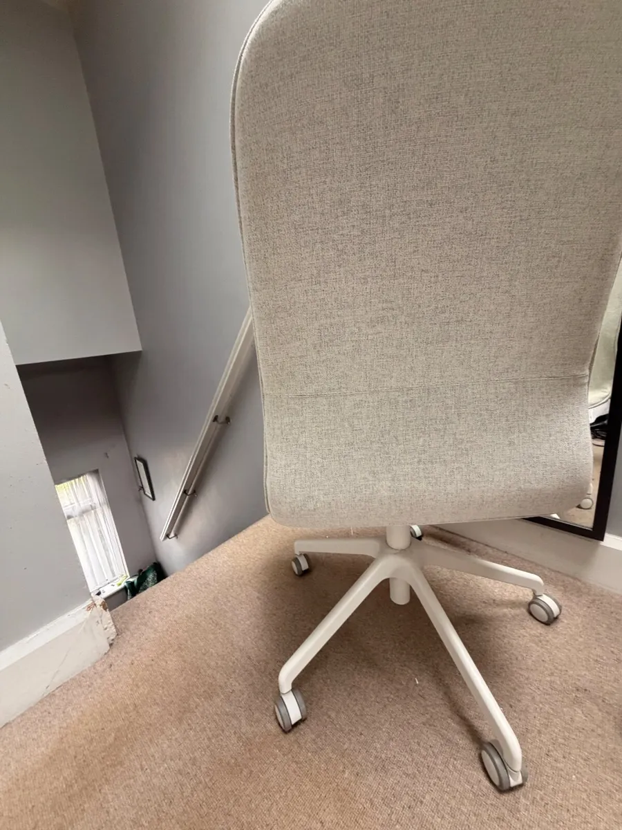 Office Chair - Image 1