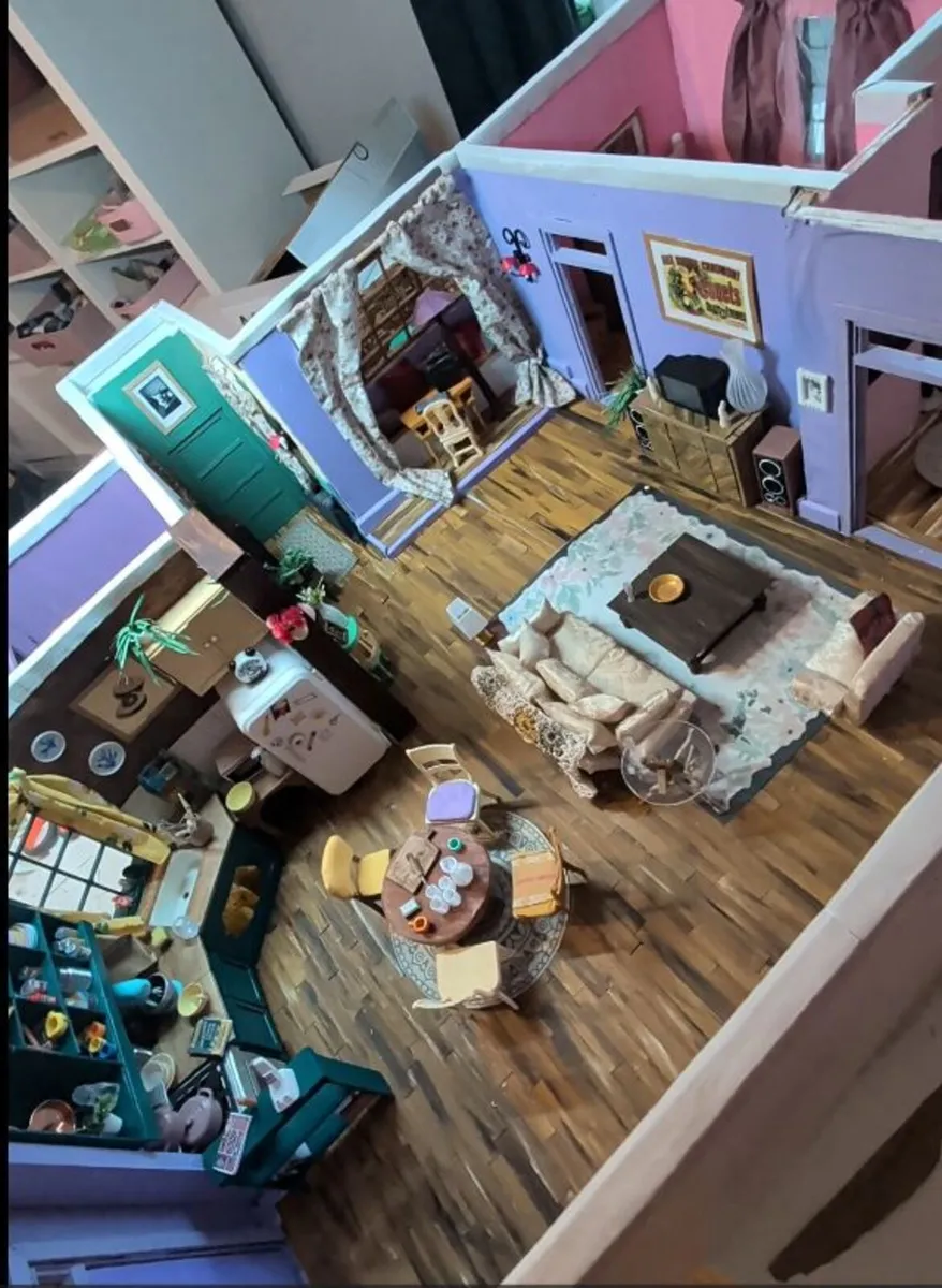 Friends - Monica'a apartment replica - Image 3