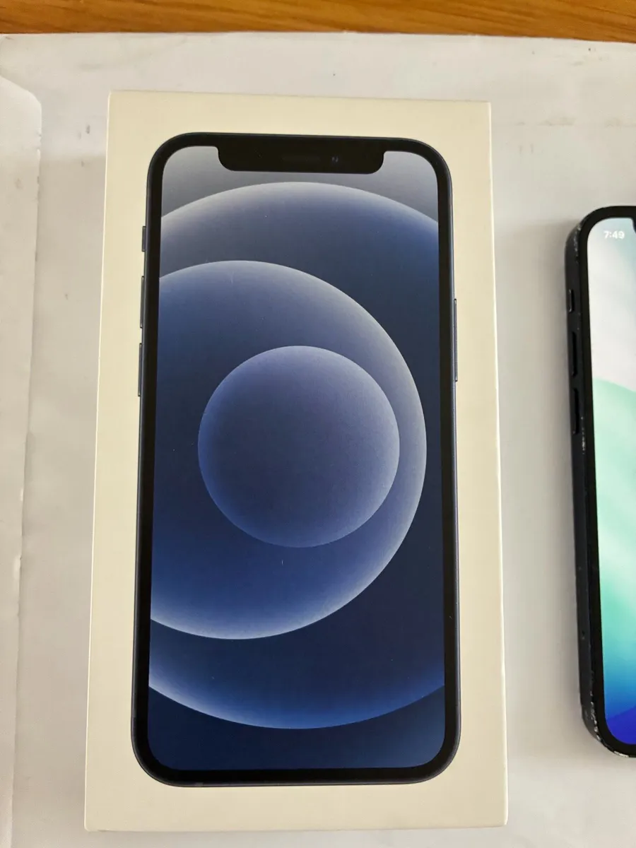 iPhone 12 mini - Image 4