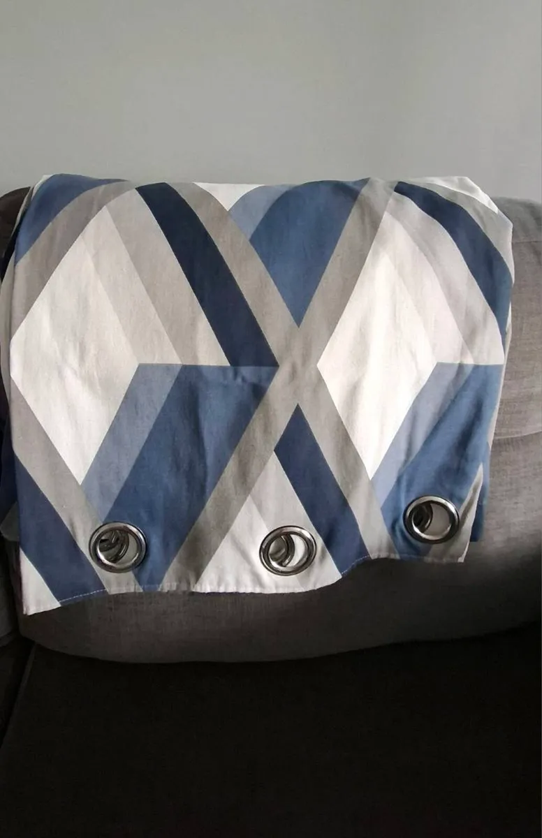 Curtains - Image 1