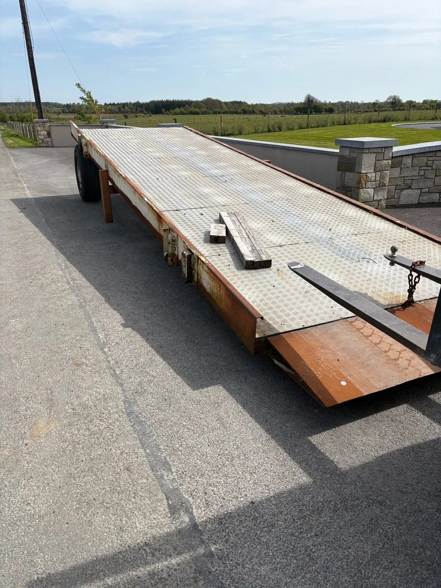 Portable forklift ramp - Image 1