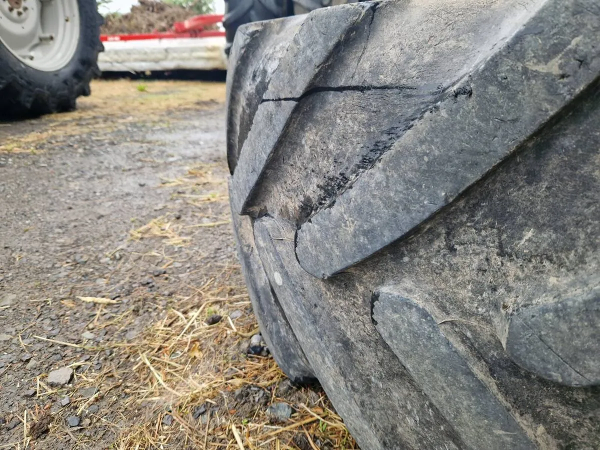 Tyres - Image 2