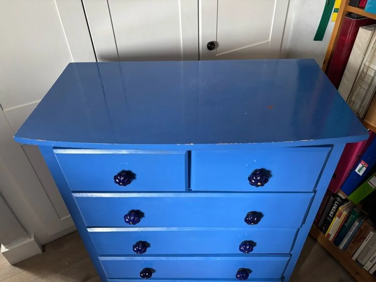 Chest of drawers - Image 2