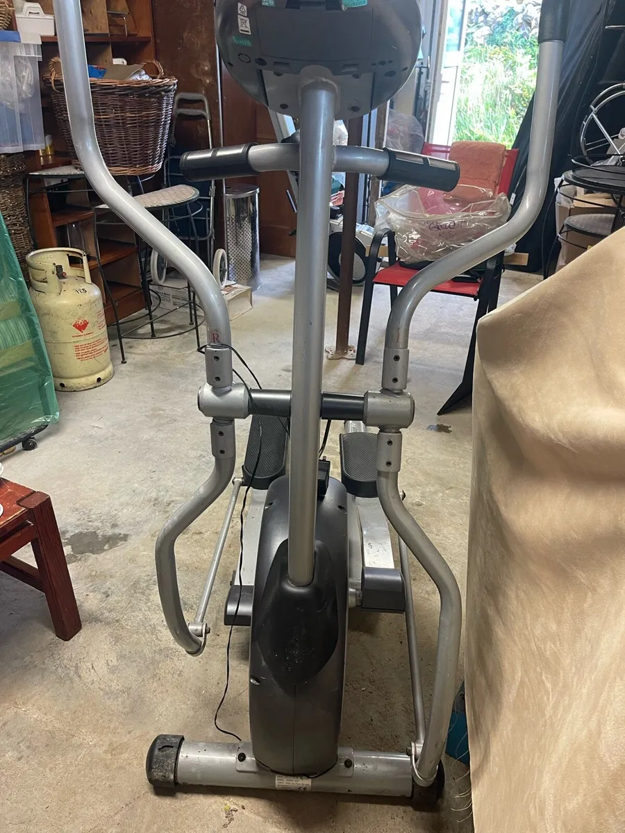 Cross Trainer & towing machine - Image 1