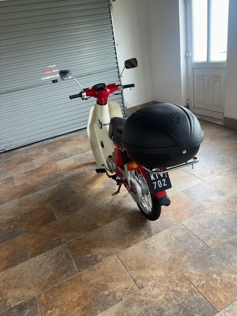 Honda Other 1985 - Image 2