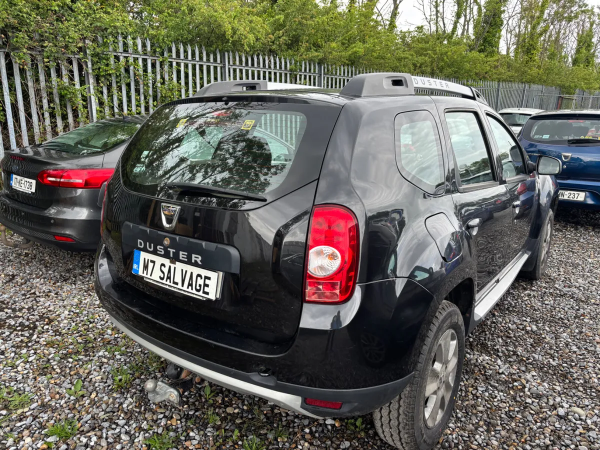 16 Duster Signature 1.5 Diesel 160km Drives - Image 4