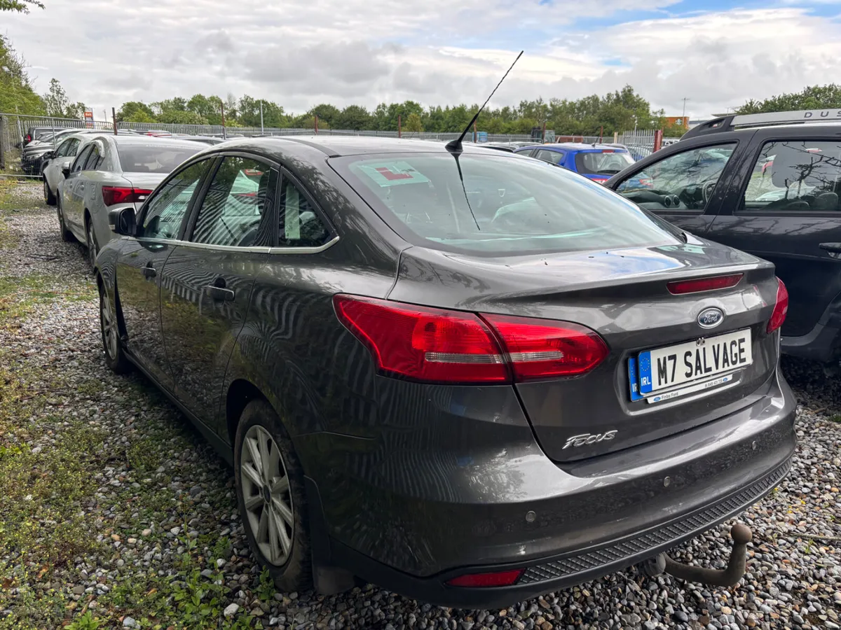 17 Focus Titaninum 1.5 Diesel NCT 1/27 Auto Drives - Image 4