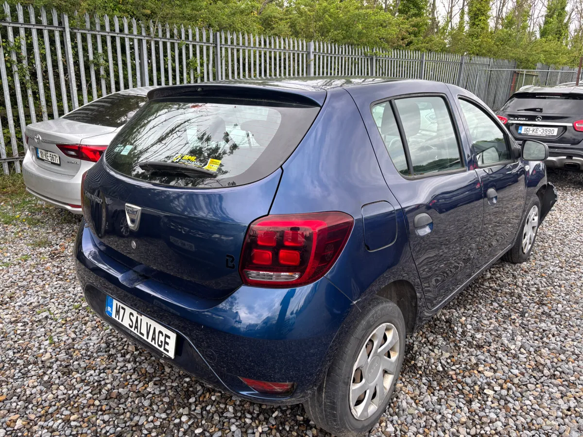 18 Sandero ALT 1.0 Petrol 160km Drives - Image 3