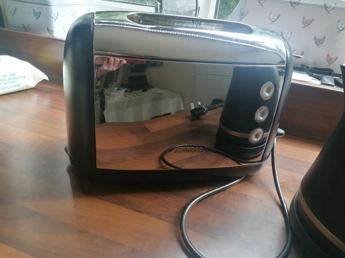 kettle & toaster - Image 2