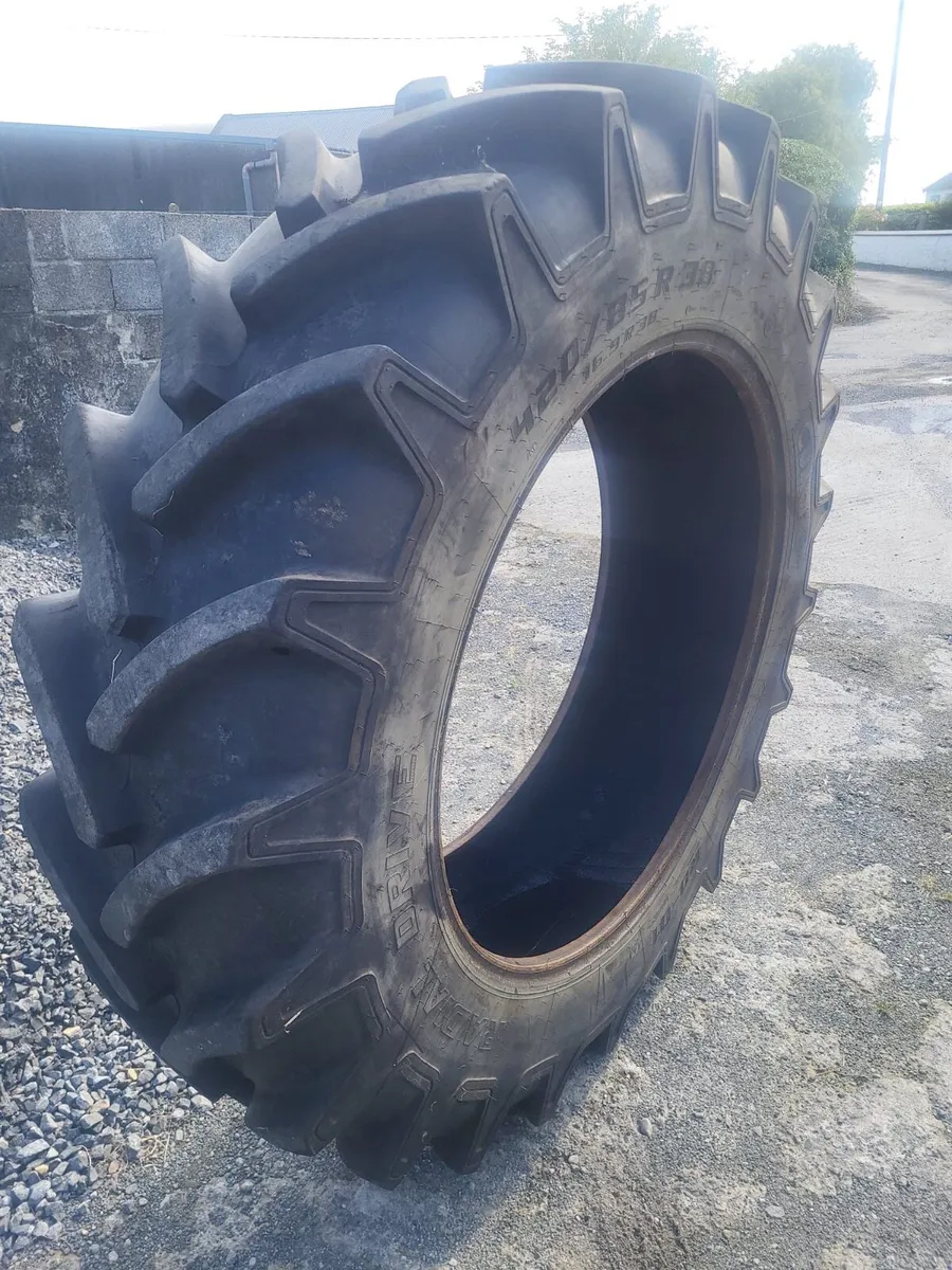 420/85 38 Tyre - Image 1