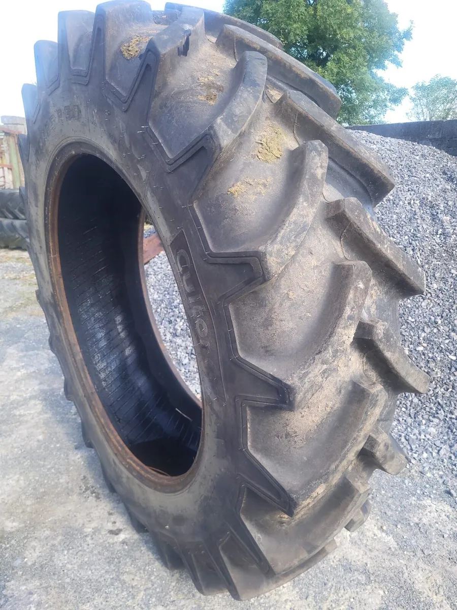 420/85 38 Tyre - Image 2